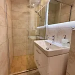 Apartment Izerskie Gorska 8 - Blisko Park I Dom Zdrojowy Oraz Wyjscie Na Sky Walk Swieradow-Zdroj