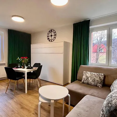 Izerskie Gorska 8 - Blisko Park I Dom Zdrojowy Oraz Wyjscie Na Sky Walk Apartment Swieradow-Zdroj