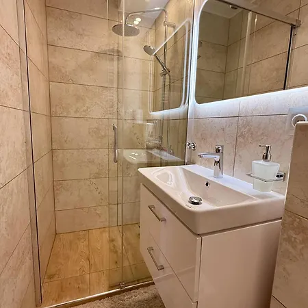 Apartamento Izerskie Górska 8 - Blisko Park I Dom Zdrojowy Oraz Wyjście Na Sky Walk Świeradów-Zdrój