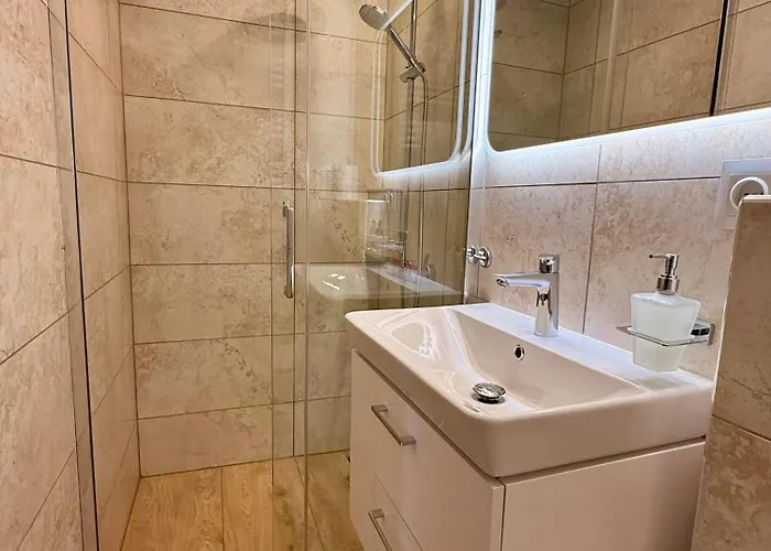 Appartement Izerskie Gorska 8 - Blisko Park I Dom Zdrojowy Oraz Wyjscie Na Sky Walk Świeradów-Zdrój